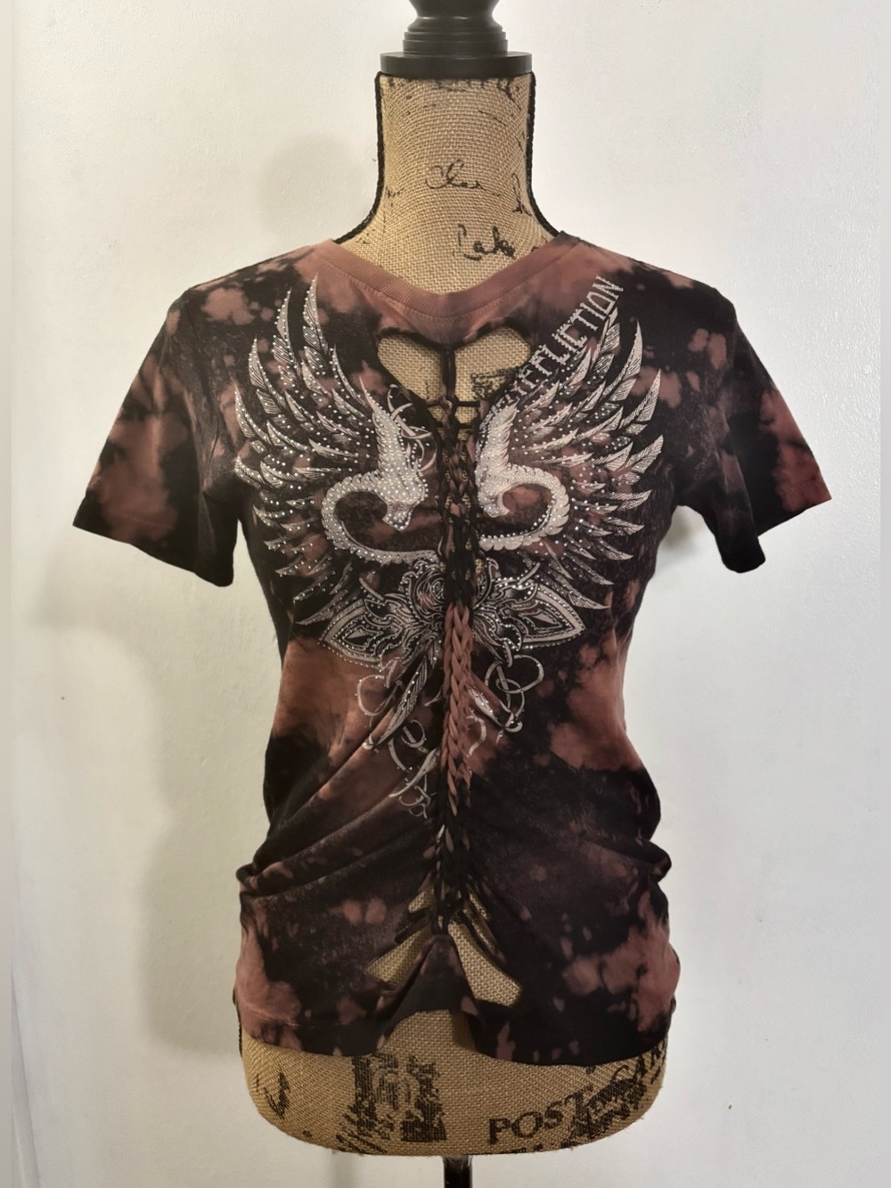 Affliction Woman’s Live Fast Graphic T-shirt Black Acid Wash Rhinestone Wing S